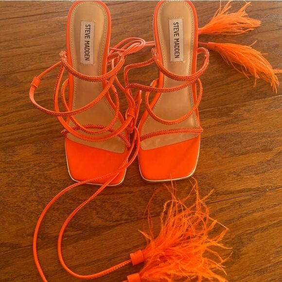 Rare orange strappy heels - Picture 4 of 5